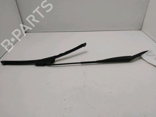 Used Front windshield wiper arm DACIA DUSTER (HS_) 1.5 dCi (109 hp) 30522914