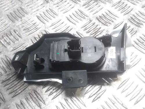 Used Headlight switch Headlight switch CHEVROLET ORLANDO (J309) 2.0 D (163 hp) 16521368 16521368
