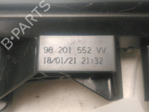 Used Front right interior door handle PEUGEOT 3008 II SUV (MC_, MR_, MJ_, M4_) 1.5 BlueHDi 130 (131 hp) 25611345