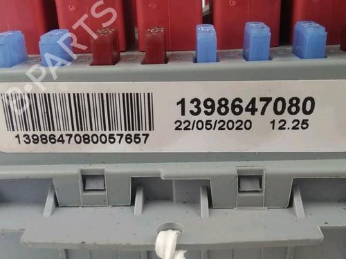 Used Fuse box Fuse box CITROËN JUMPER II Van 2.2 BlueHDi 120 (120 hp) 34387377 34387377