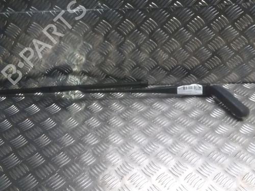 Used Front windshield wiper arm FORD MONDEO III (B5Y) 2.0 16V TDDi / TDCi (115 hp) 14903251