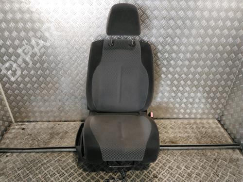 Asiento delantero derecho CITROËN C4 I (LC_) 1.6 HDi (90 hp) 17997181