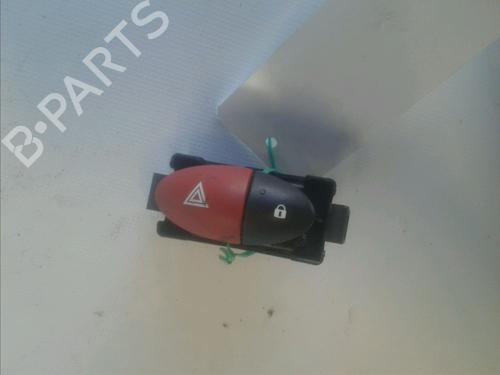 Used Warning switch RENAULT TWINGO II (CN0_) 1.2 16V (CN0K, CN0V, CN0A) (76 hp) 11517753