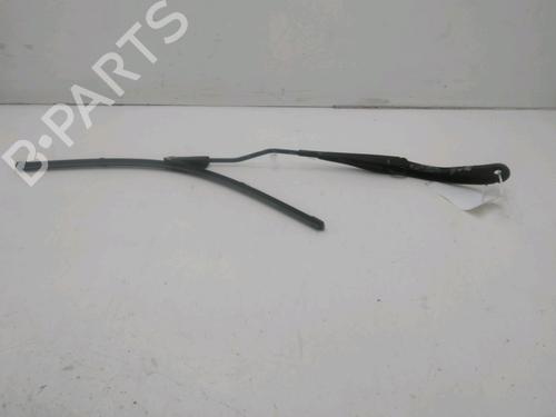 Front windshield wiper arm DACIA DUSTER (HM_) 1.5 dCi 115 (HMAD) | BP29389430C143 