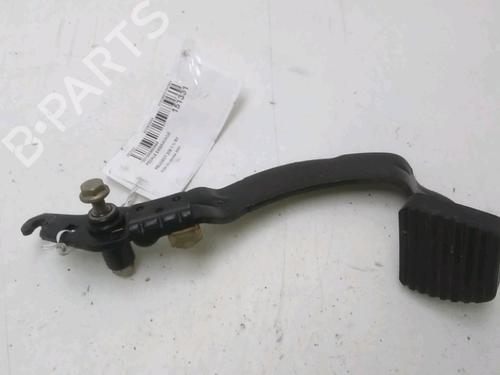 Used Clutch pedal PEUGEOT 206 Hatchback (2A/C) 1.1 i (60 hp) 20229474