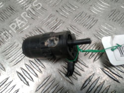 Used Washer pump FIAT 500 (312_) 1.2 (312AXA1A) (69 hp) 14904561