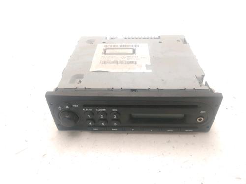 Used Radio DACIA SANDERO 1.4 MPI LPG (72 hp) 23563987