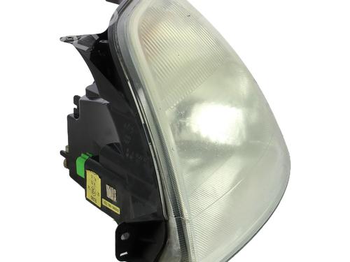 Left headlight FORD FIESTA V (JH_, JD_) 1.4 TDCi | BP31031279C28