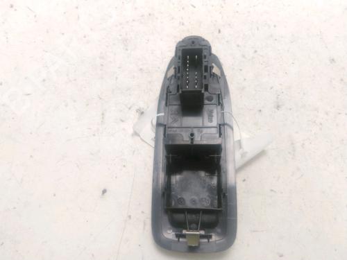 Used Left front window switch PEUGEOT 208 I (CA_, CC_) 1.2 VTI 82 (82 hp) 27289864