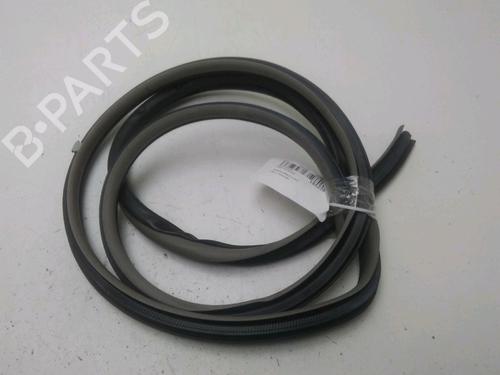 rubber-door-seal-toyota-yaris-_p9_-2005-2006-2007-2008-2009-2010-2011-2012-2013-2014-27169476 main image