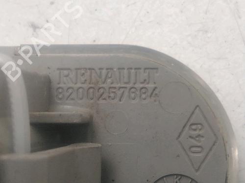 Used Right side indicator RENAULT CLIO II (BB_, CB_) 1.2 16V (BB05, BB0W, BB11, BB27, BB2T, BB2U, BB2V, CB05,... (75 hp) 26725012