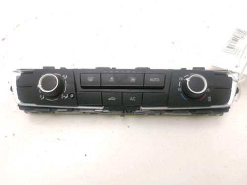 Used Climate control Climate control BMW 1 (F21) 114 d (95 hp) 21011960 21011960