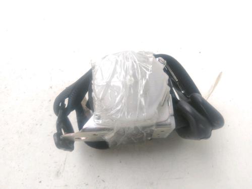 Used Rear right belt tensioner TOYOTA YARIS (_P13_) 1.4 D (NLP130_, NLP130) (90 hp) 27268359