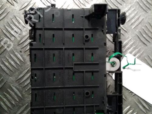 Used Fuse box Fuse box PEUGEOT 206+ (2L_, 2M_) 1.4 HDi eco 70 (68 hp) 11712382 11712382