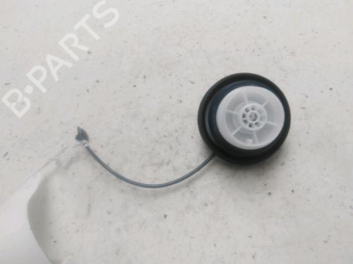 fuel-flap-renault-arkana-i-lcm_-ldn_-2019-28159722 main image