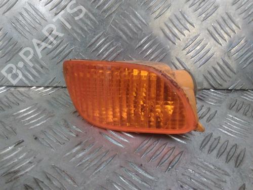 Used Right front indicator FORD FOCUS I (DAW, DBW) 1.8 Turbo DI / TDDi (90 hp) 11714989