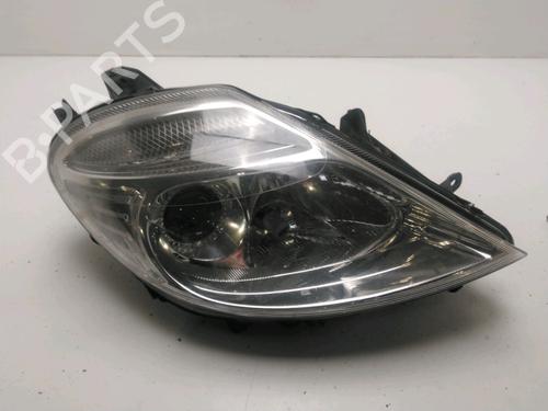 Right headlight CITROËN C8 (EA_, EB_) 2.0 HDi | BP22694384C29