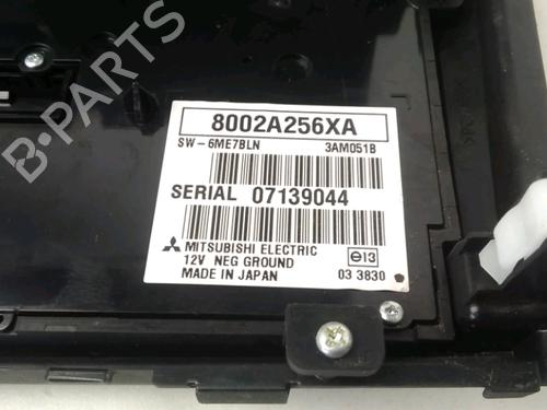 Used Radio Radio 33712545 33712545