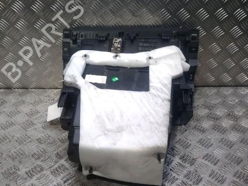 Used Glove box RENAULT CLIO V (B7_) 1.0 TCe 100 (B7MT) (101 hp) 19025783