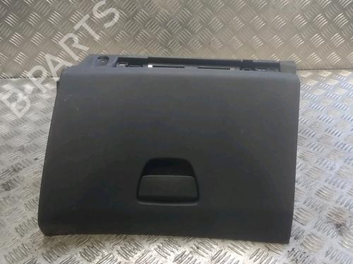 Used Glove box PEUGEOT 208 I (CA_, CC_) 1.4 HDi (68 hp) 15723887