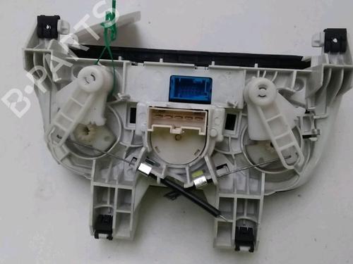 Used Climate control Climate control 18824986 18824986
