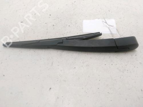 Used Rear windshield wiper arm KIA SPORTAGE IV (QL, QLE) 1.7 CRDi (141 hp) 29046810