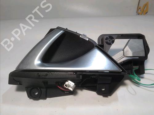 Used Front right interior door handle Front right interior door handle 11518830 11518830