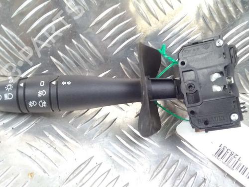 Commodo Essuie Glace / Phare RENAULT CLIO II (BB_, CB_) 1.5 dCi (100 hp) 15751496