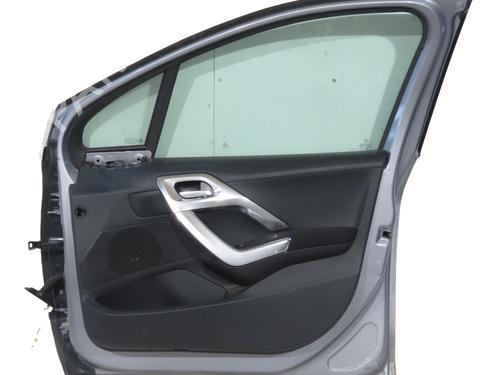 dr-hjre-fortil-peugeot-2008-i-cu_-2013-39518888 main image