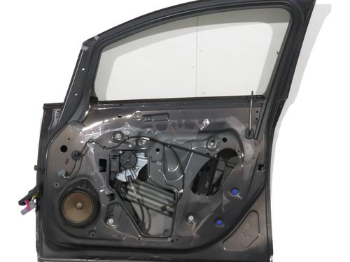 Used Right front door Right front door 37597596 37597596