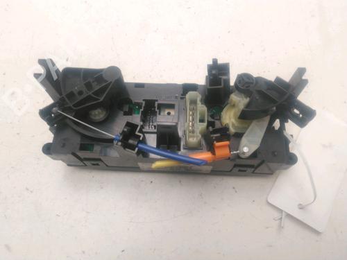 climate-control-peugeot-207-sw-wk_-2007-2008-2009-2010-2011-2012-2013-24878996 main image
