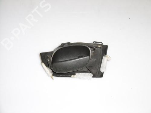 Used Front right interior door handle PEUGEOT 206 Hatchback (2A/C) 2.0 HDI 90 (90 hp) 15754502