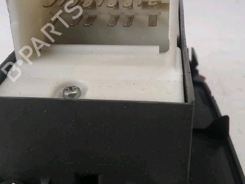 Used Left front window switch Left front window switch 36820612 36820612