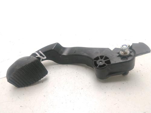 Used Clutch pedal PEUGEOT 208 I (CA_, CC_) 1.6 BlueHDi 100 (100 hp) 24881810
