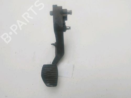 Clutch pedal PEUGEOT 307 Break (3E) 1.6 HDi 110 | BP24480068I13