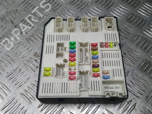 Used Fuse box Fuse box RENAULT MEGANE III Hatchback (BZ0/1_, B3_) 1.5 dCi (106 hp) 13078442 13078442