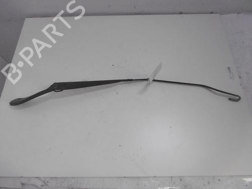 Used Front windshield wiper arm RENAULT MEGANE II (BM0/1_, CM0/1_) [2001-2012]  15760149