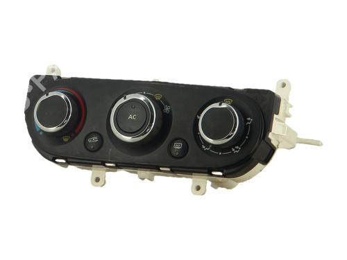 Used Climate control Climate control RENAULT CLIO IV (BH_) 1.5 dCi 90 (90 hp) 39572556 39572556