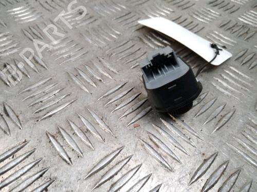 Used Mirror switch VW GOLF PLUS V (5M1, 521) 2.0 TDI 16V (140 hp) 13112470