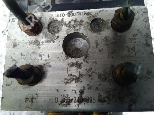 Used ABS pump ABS pump HONDA CIVIC VII Hatchback (EU, EP, EV) 1.6 i (EP2, EU8, EU6) (110 hp) 15749944 15749944