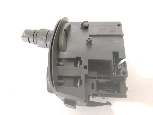 Used Steering column stalk RENAULT CLIO III (BR0/1, CR0/1) 1.5 dCi (C/BR0G, C/BR1G) (68 hp) 30187940