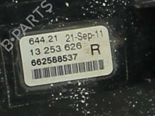 Used Right front fog light OPEL MERIVA B MPV (S10) 1.7 CDTI (75) (110 hp) 31278147