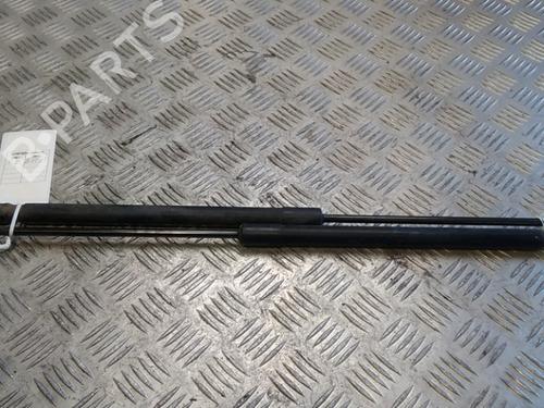 Used Tailgate lift support FORD FIESTA VI (CB1, CCN) 1.6 TDCi (95 hp) 23181514