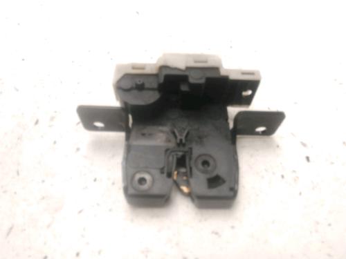 Achterklepslot RENAULT CLIO III (BR0/1, CR0/1) 1.5 dCi (BR17, CR17) (86 hp) 29196493
