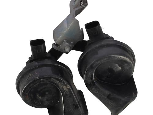 Used Horn Horn VW POLO V (6R1, 6C1) 1.0 (75 hp) 32038598 32038598