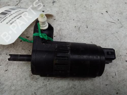 Used Washer pump Washer pump 15760459 15760459