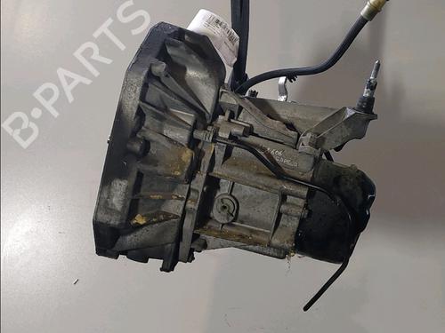 Left headlight RENAULT SCÉNIC III (JZ0/1_) 1.5 dCi | BP28526554C28