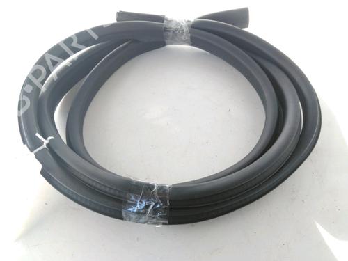 rubber-door-seal-ford-ecosport-2011-2012-2013-2014-2015-2016-2017-2018-2019-2020-2021-2022-30310950 main image