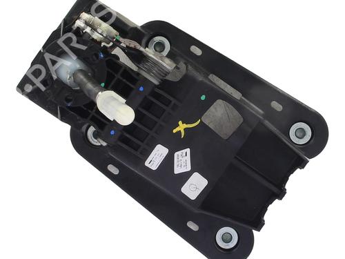 Used Gear lever Gear lever DS DS 3 (SA_) 1.2 THP 110 / PureTech 110 (SAHNPS, SAHNZ6, SAHNZT) (110 hp) 36054076 36054076