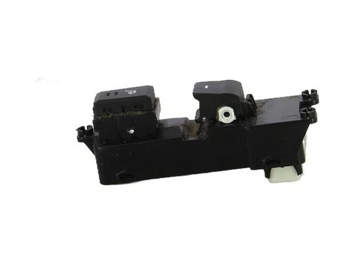 Venstre bagtil elrude kontakt HYUNDAI TUCSON (TL, TLE) 1.7 CRDi (116 hp) 32129430